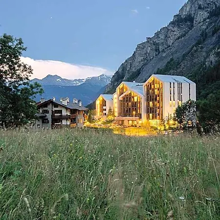 Hotel Th Courmayeur 4*