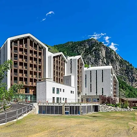 Th Courmayeur Hotel