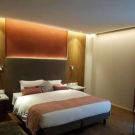 Th Courmayeur Hotel 4*